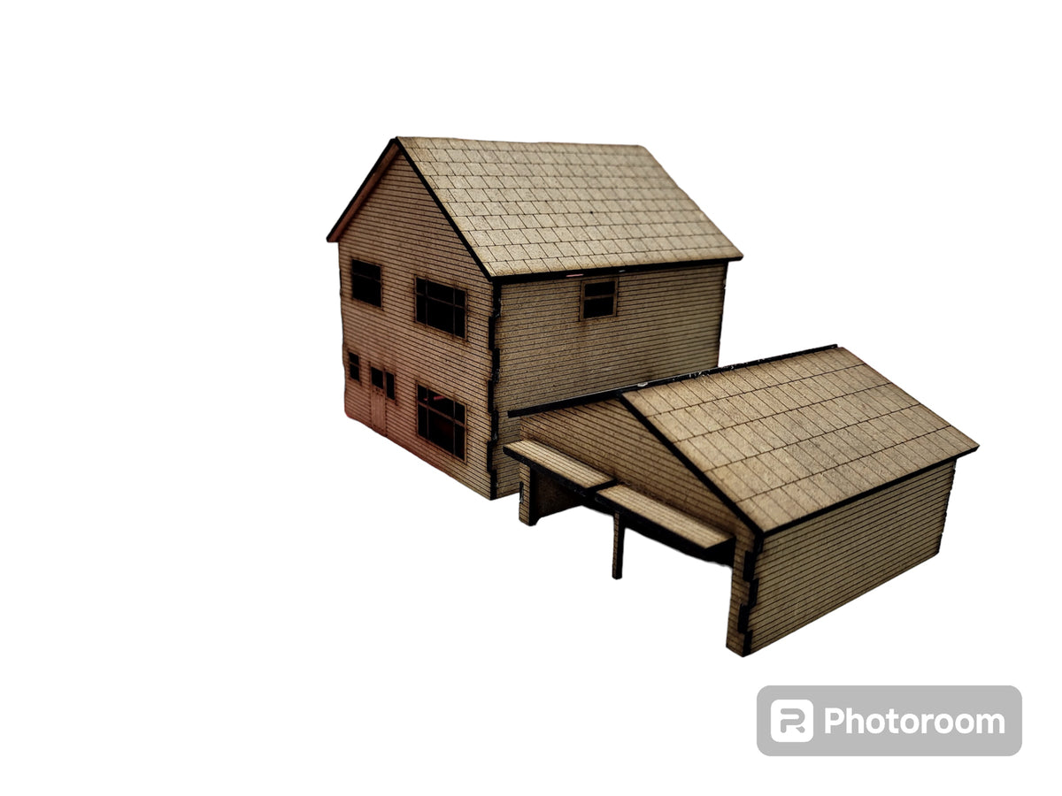 'OO' Gauge laser cut Detached house complete with double garage 1970's style.