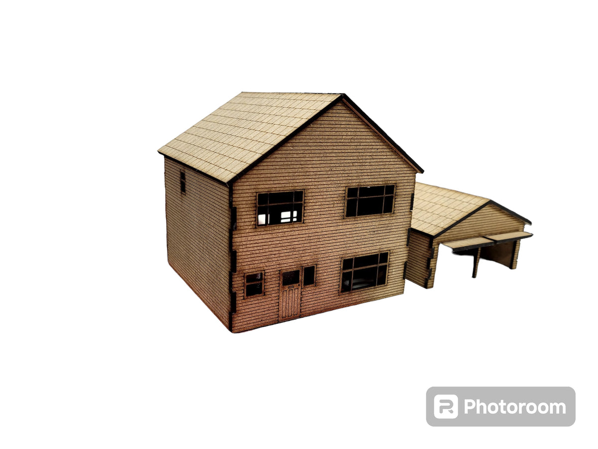 'OO' Gauge laser cut Detached house complete with double garage 1970's style.